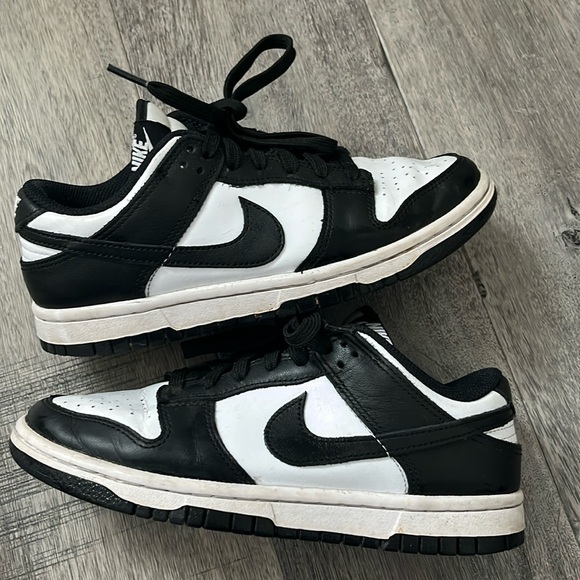 Nike Shoes - Nike Dunk Low